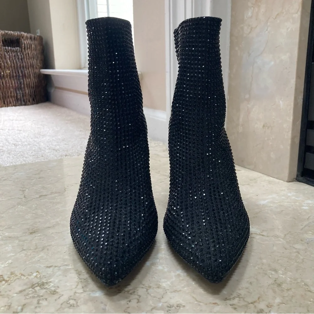 NWT Steven by Steve Madden Black Rhinestone Stiletto Heeled Ankle Boots, Size 6